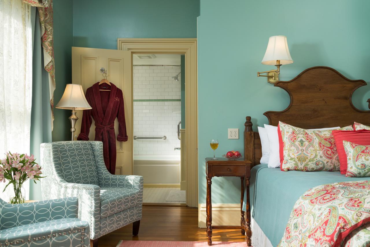 Rockland Talbot House Bed & Breakfast Dış mekan fotoğraf