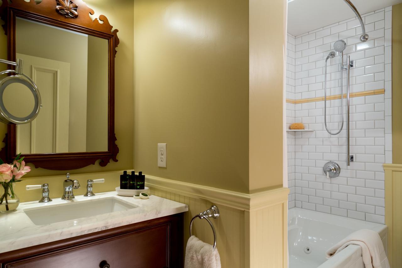 Rockland Talbot House Bed & Breakfast Dış mekan fotoğraf